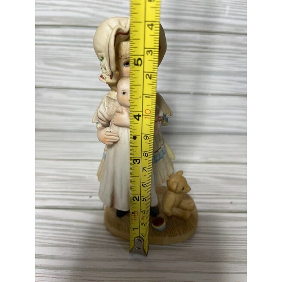 Jan Hagara Collectible Figurine Jenny & Her Bye-Lo Doll Figurine Numbered AS IS! - Picture 11 of 12